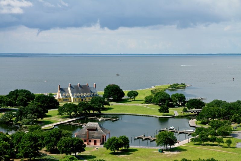 Whalehead Club