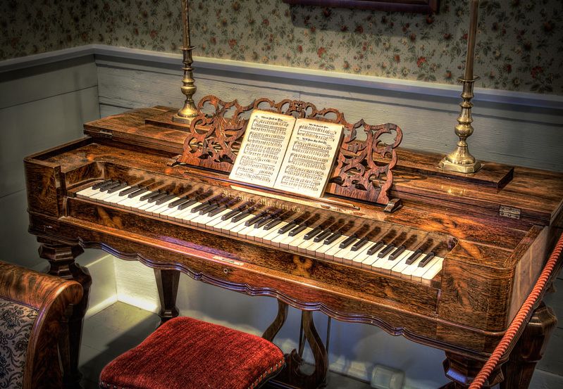 Antiquers Haven Museum and Shop