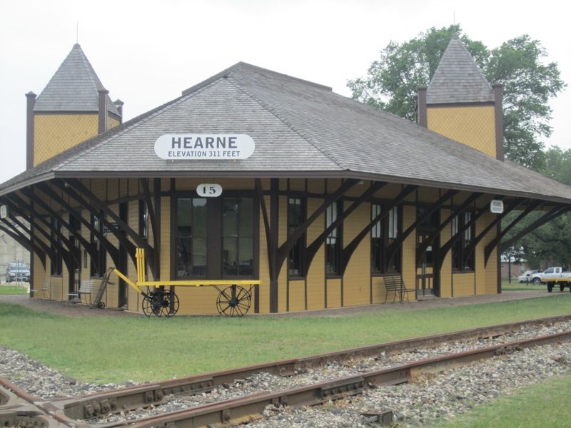 Hearne Depot
