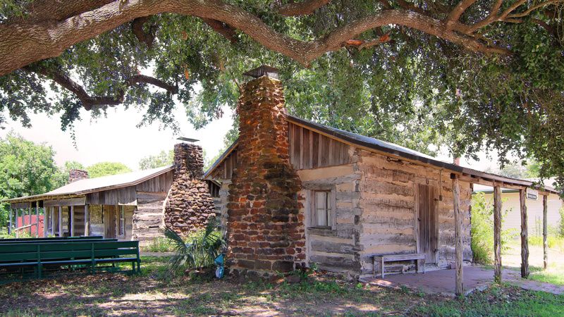 Lexington Log Cabins