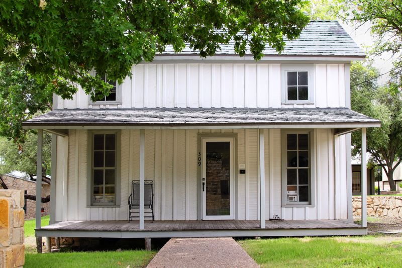 Mier's Home Museum