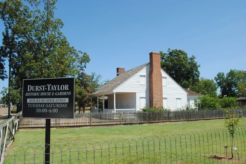 Durst-Taylor House