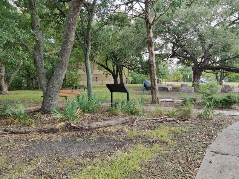 East Texas Arboretum