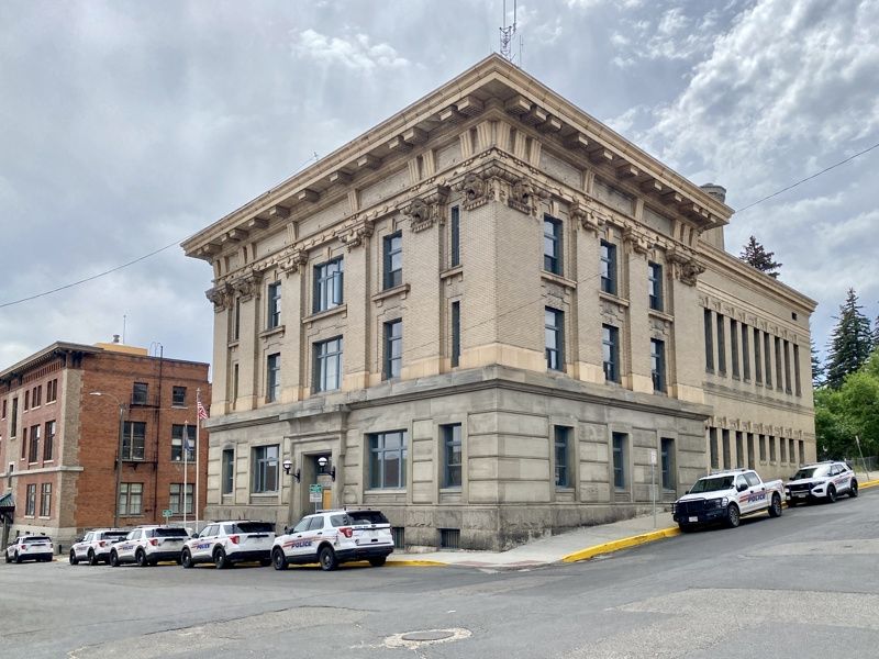 Old Jail Arts Center