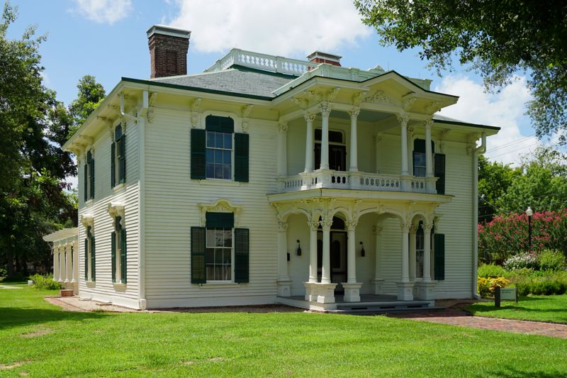 Sam Bell Maxey House State Historic Site