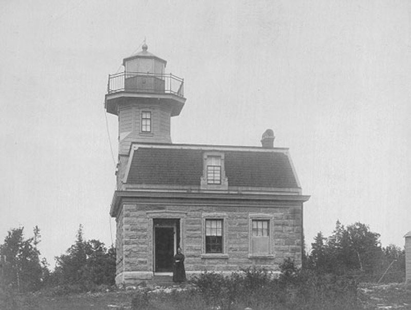 Bluff Point Lighthouse