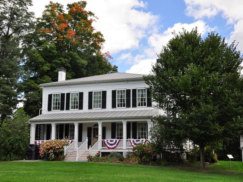 Lansing Manor House