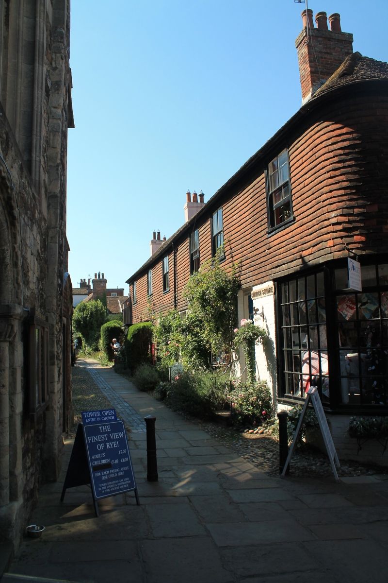 Square House Museum