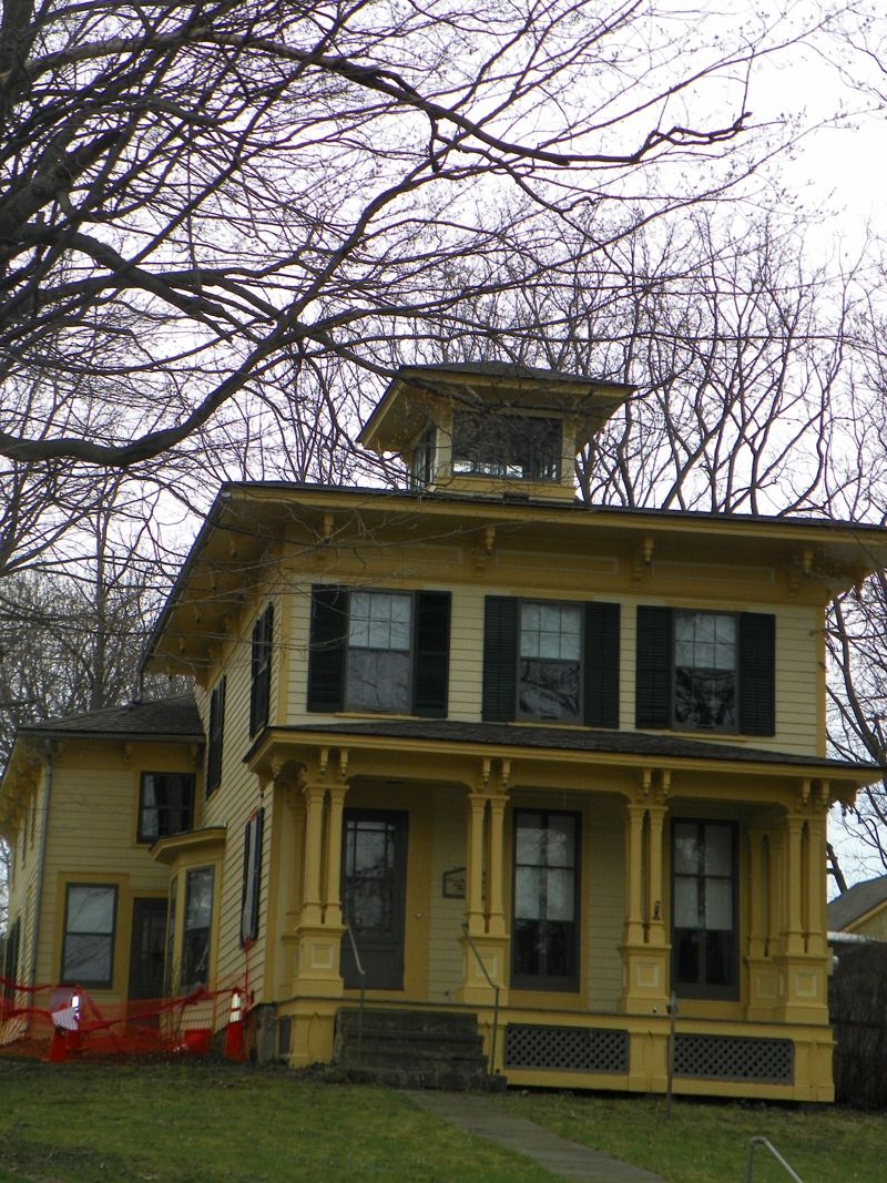 Tennie Burton Museum