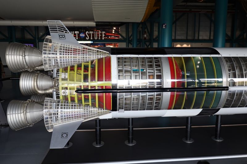 Apollo Saturn V Center