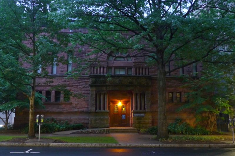 Yale University Collection of Musical Instruments