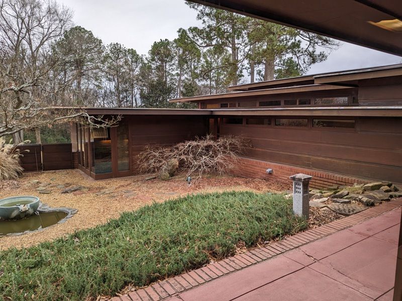 Rosenbaum House