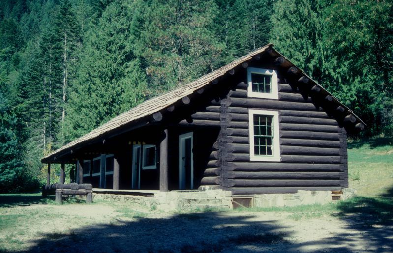 Lochsa Historical Ranger Station Museum