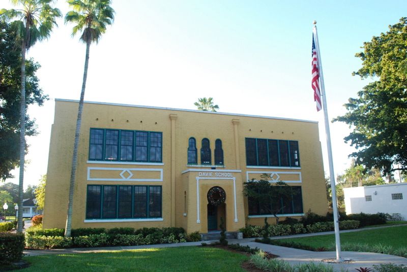Old Davie School Museum
