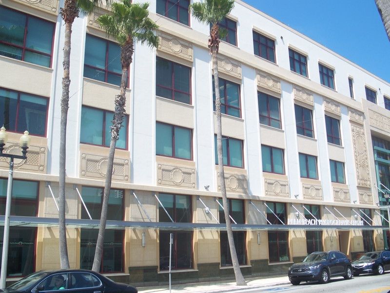 Palm Beach Photographic Centre