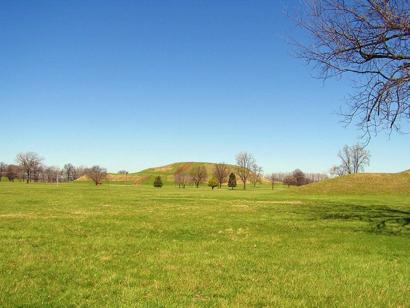 Cahokia Mounds State Historic Site