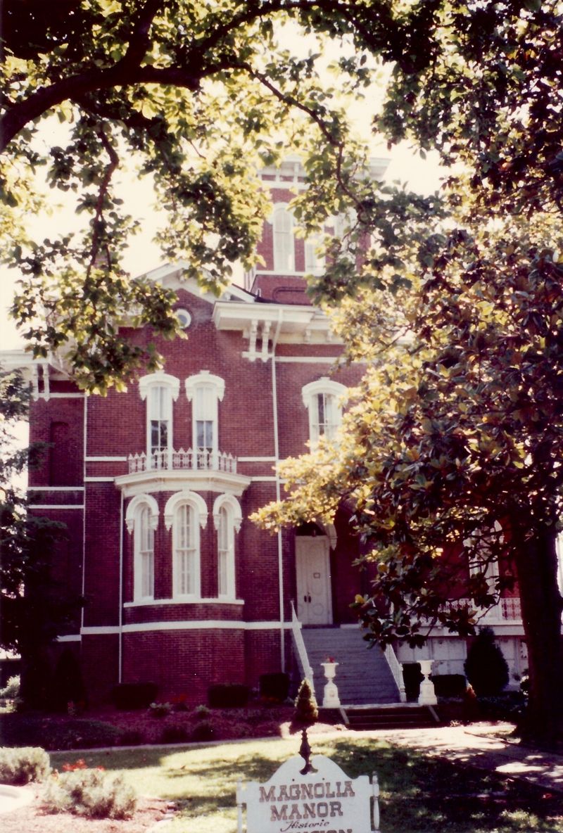Magnolia Manor