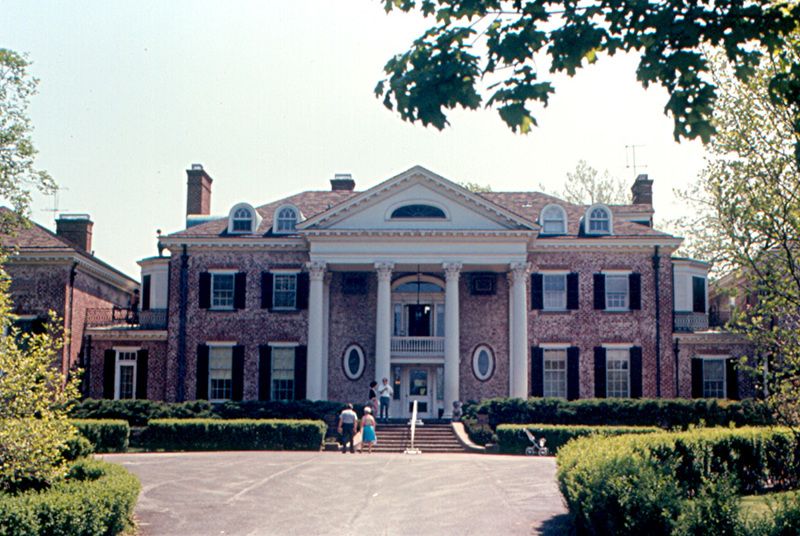 Robert R. McCormick Museum