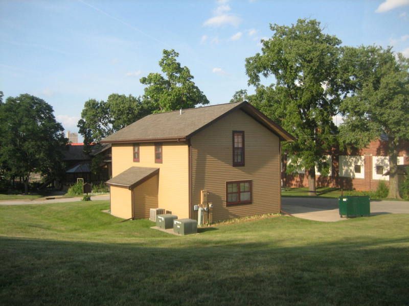 Tinker Swiss Cottage Museum