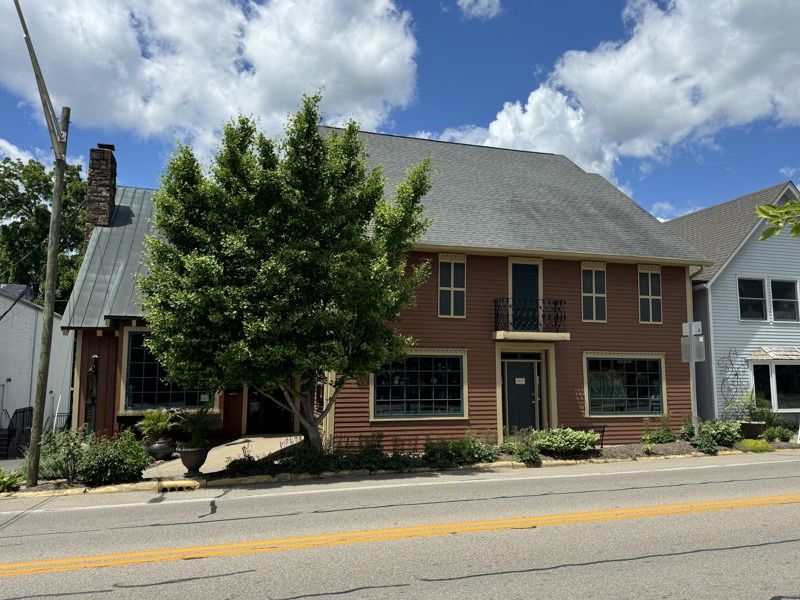 Brown County Art Gallery