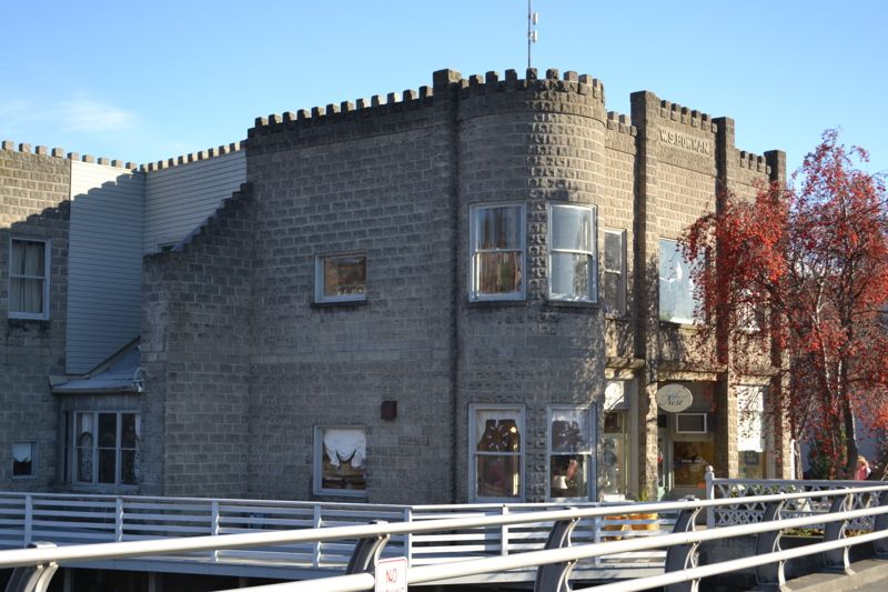 Pendleton Historical Museum