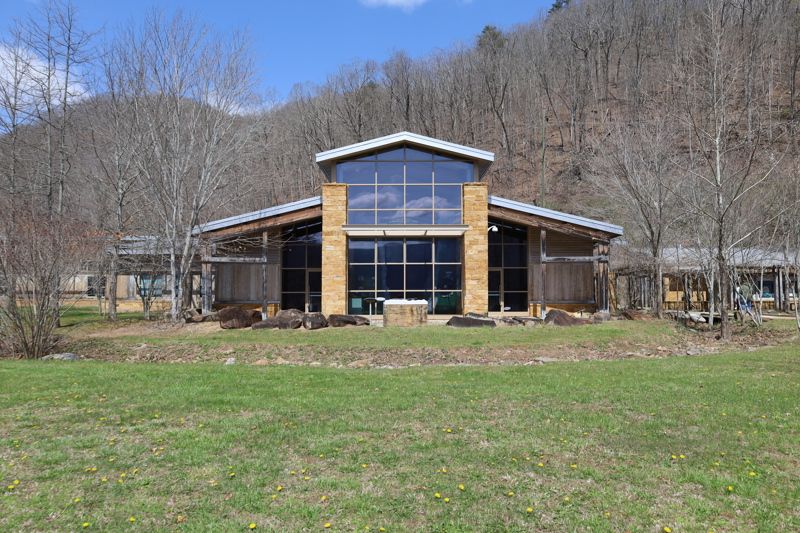Sandstone Visitor's Center