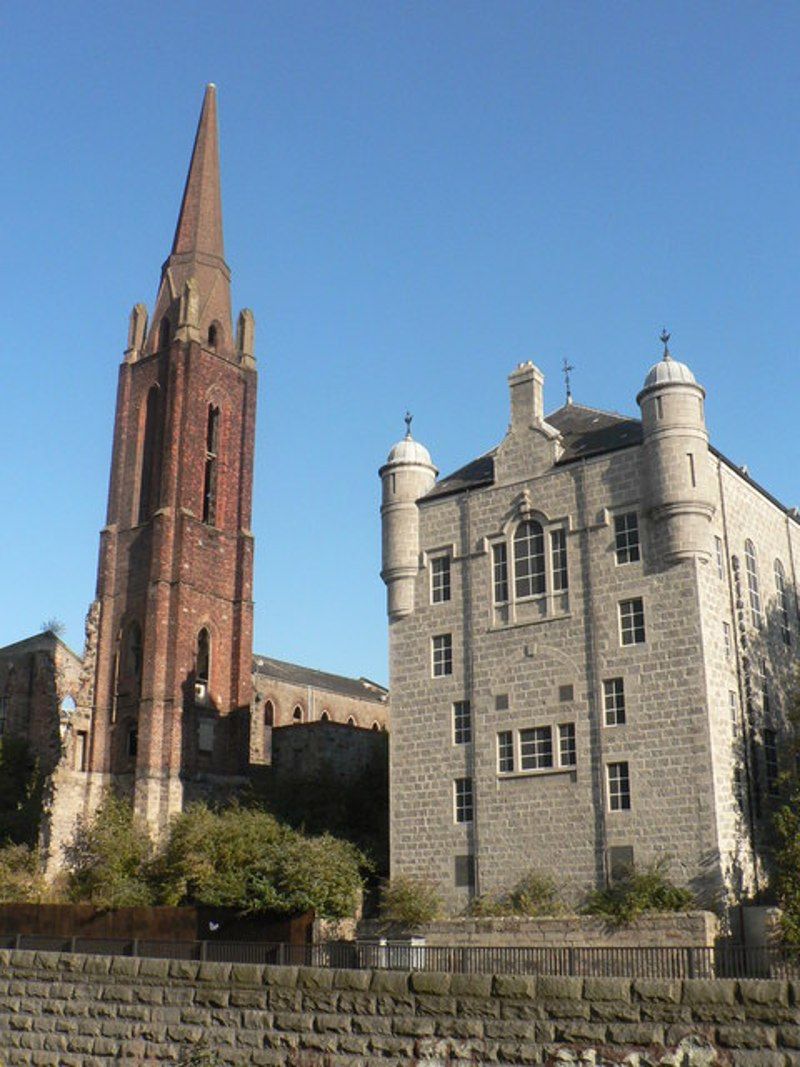 Triple Brick Museum