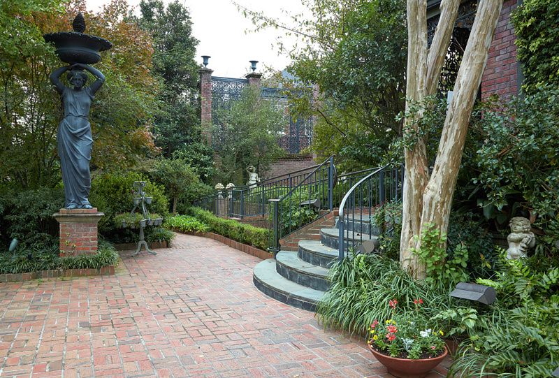Biedenharn Museum and Gardens