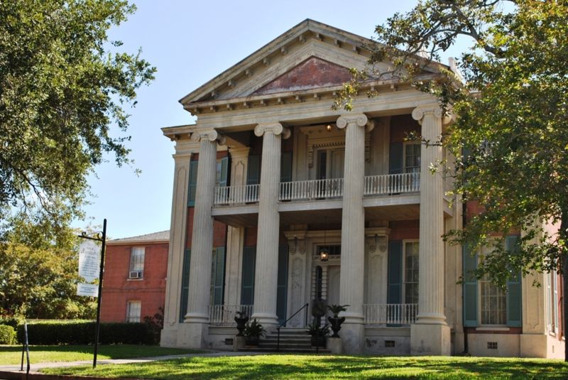 Magnolia Hall