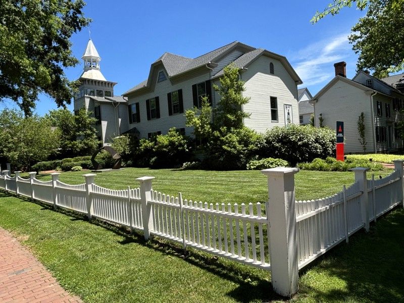 Academy Art Museum