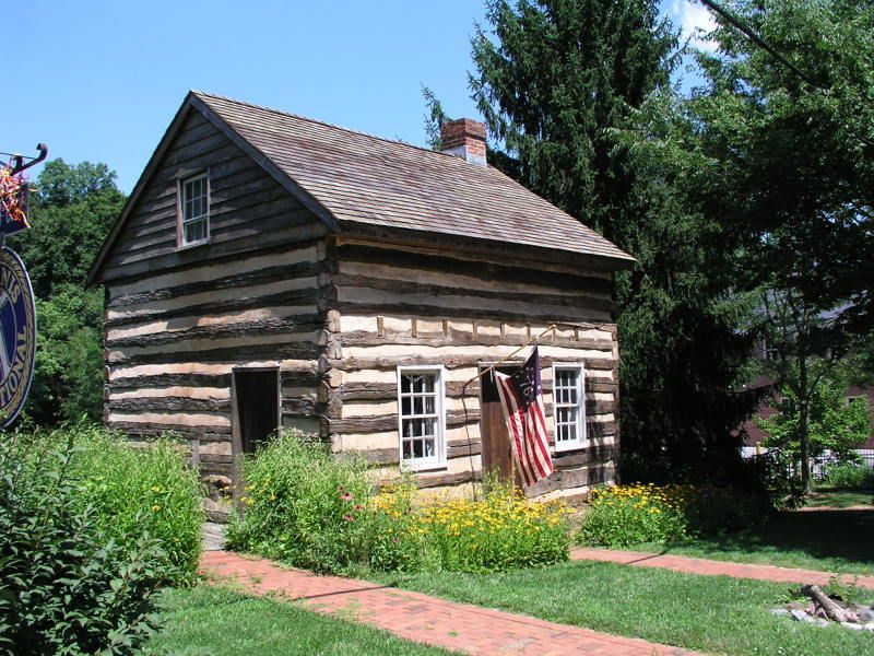 Thomas Isaac Log Cabin
