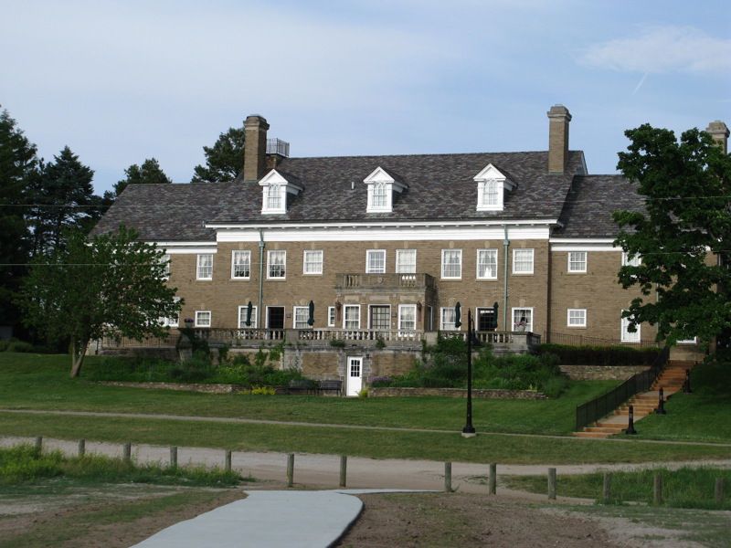 Felt Mansion
