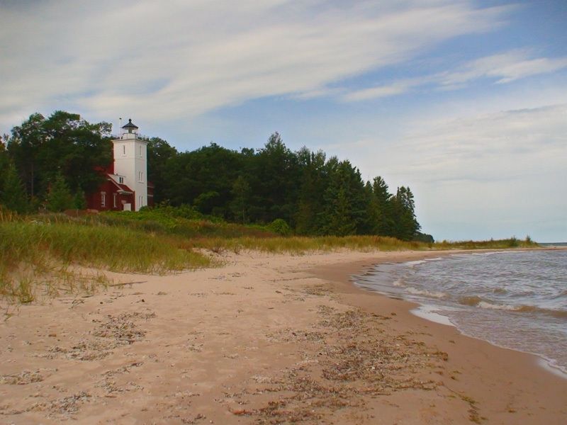 Forty Mile Point Light
