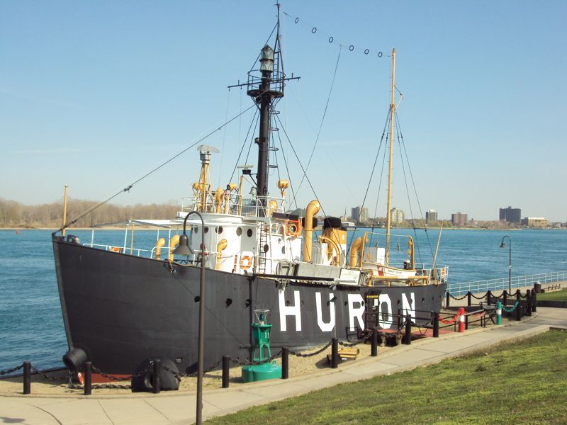 Huron Lightship (LV-103)