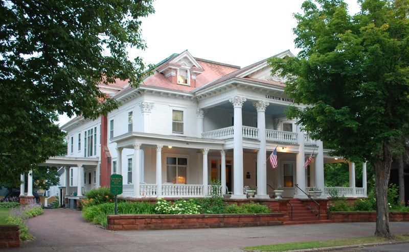 Laurium Manor Inn