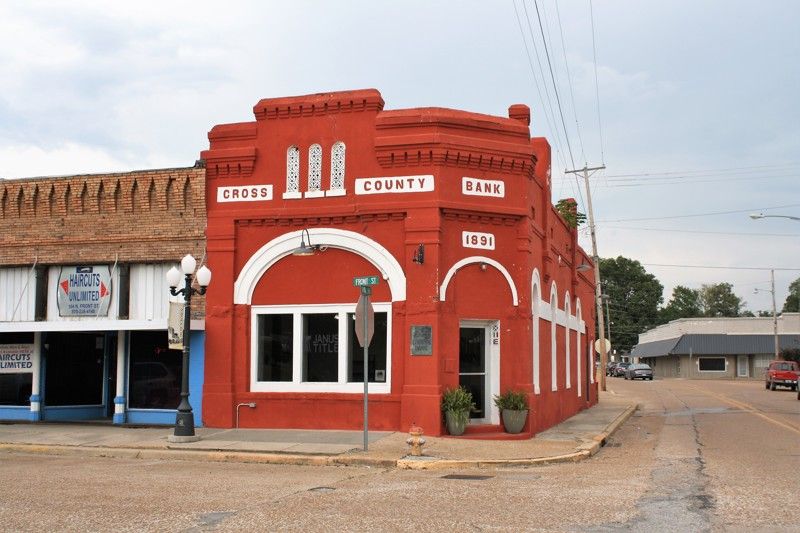 Cross County Museum