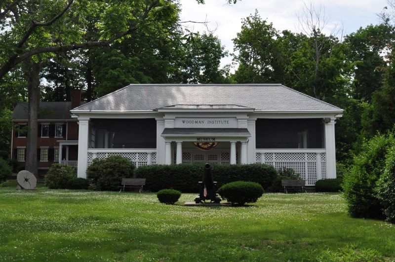 Woodman Institute Museum