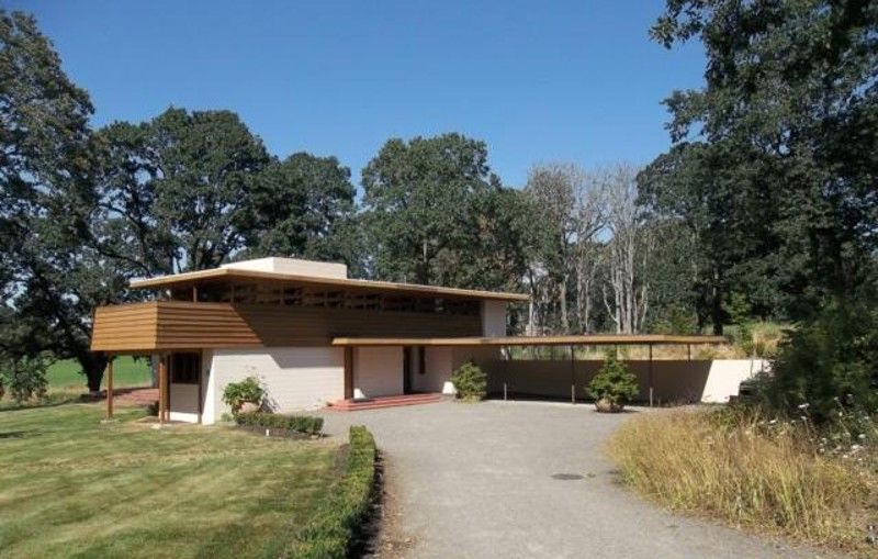Gordon House