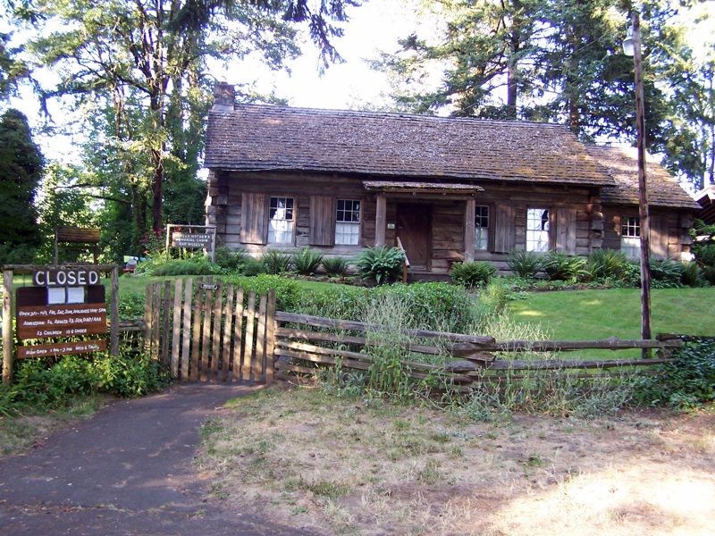 Pioneer Mothers Memorial Cabin Museum