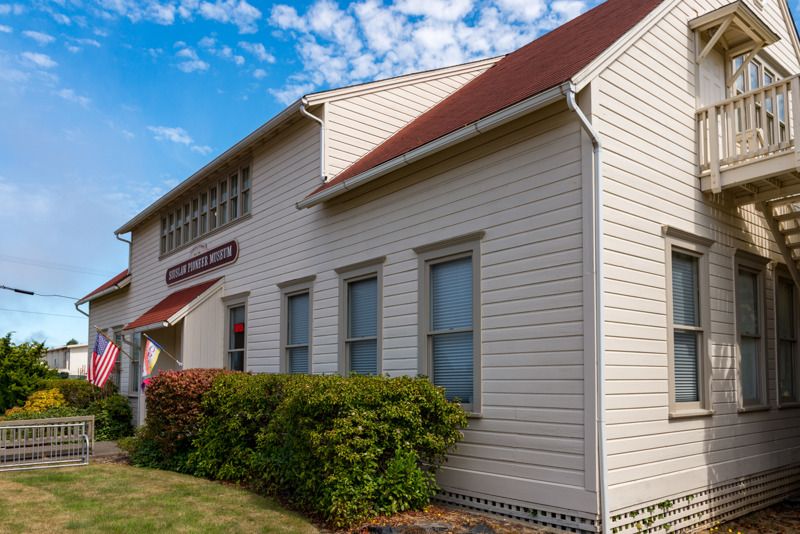 Siuslaw Pioneer Museum