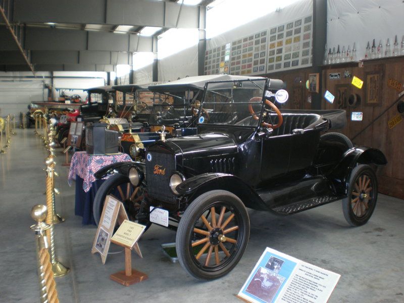 Western Antique Aeroplane & Automobile Museum