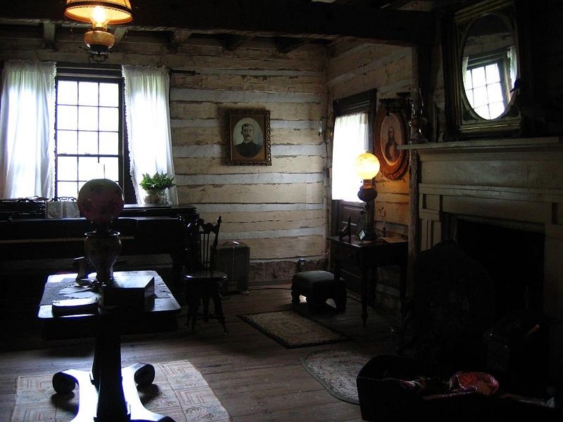 Davies Manor