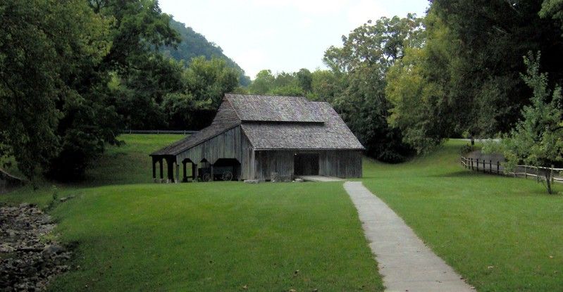 Lenoir Museum Cultural Complex