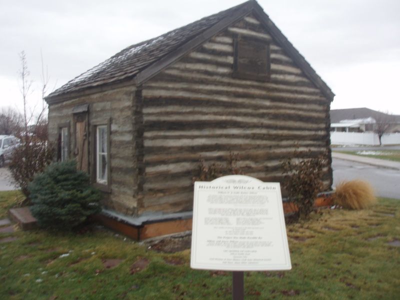 Daughters of Utah Pioneers Museum and Log Cabin