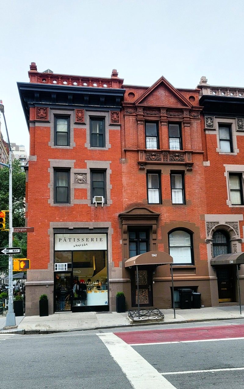 Campbell House