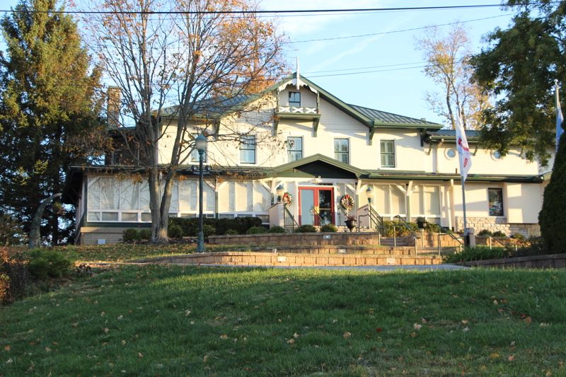 Behringer-Crawford Museum