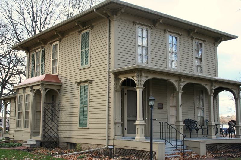 Heritage House Victorian Museum