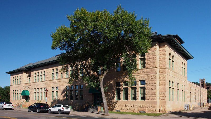 Rourke Art Museum
