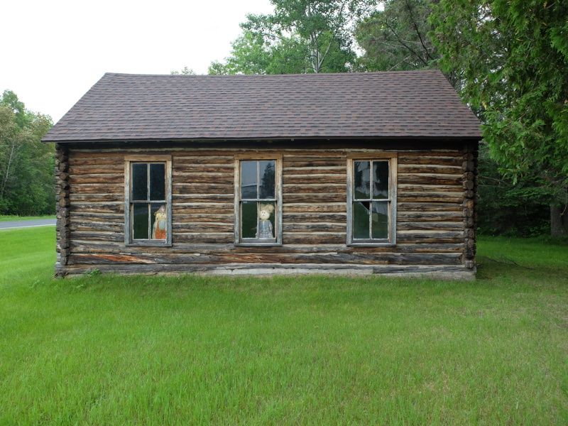 Saum Schools