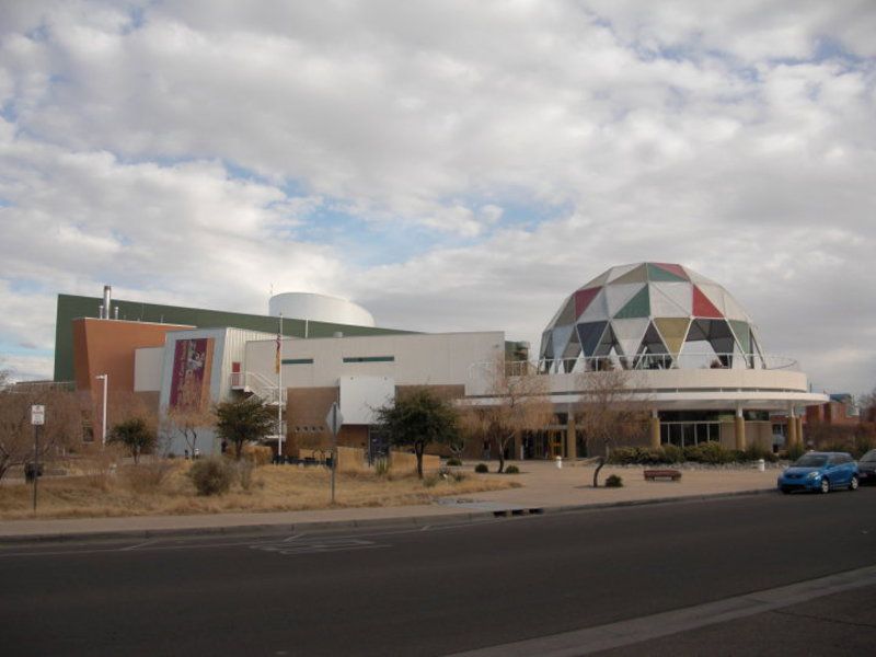 Explora
